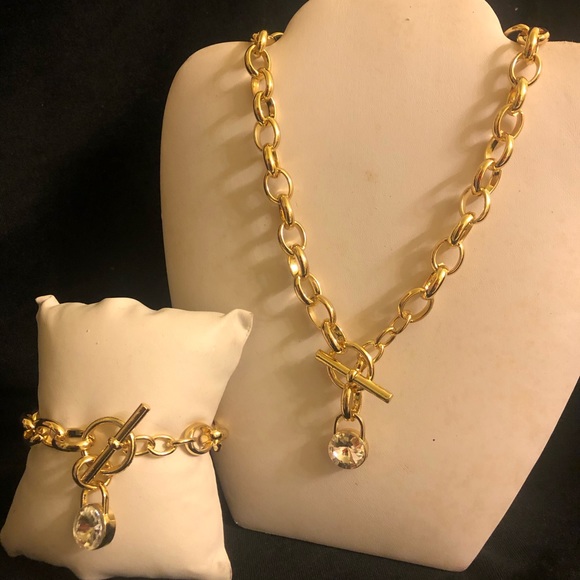 Two Piece Set - Picture 5 of 5